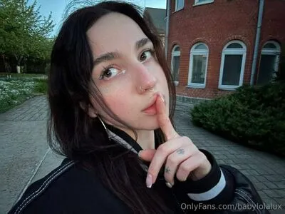 Babysaralux OnlyFans Leaked Free Thumbnail Picture - #cxxEVctL6B