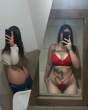 Babysophiaaafree OnlyFans Leaked Free Thumbnail Picture - #7H0n10V8sF