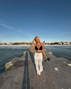 Babyybrielle OnlyFans Leaked Free Thumbnail Picture - #Aq8AFOCgIf