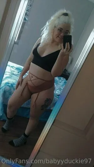 Babyyduckie97 OnlyFans Leaked Free Thumbnail Picture - #9fK39uvAE5