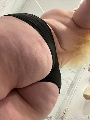 Bad Blondiee1 OnlyFans Leaked Free Thumbnail Picture - #1T381RqQO1