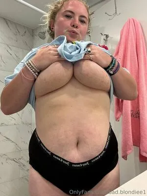 Bad Blondiee1 OnlyFans Leaked Free Thumbnail Picture - #F4r2cKDKsY
