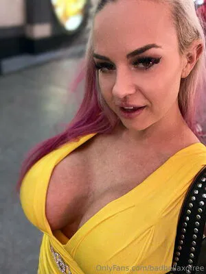 Badbellaxofree OnlyFans Leaked Free Thumbnail Picture - #NK5dUOE5nZ