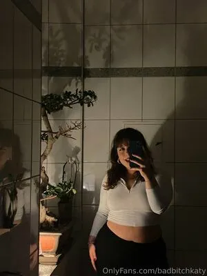 Badbitchkaty OnlyFans Leaked Free Thumbnail Picture - #WhpXiUvc3V