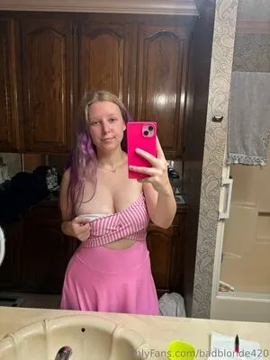 Badblonde420 OnlyFans Leaked Free Thumbnail Picture - #AuXl1vTQkZ