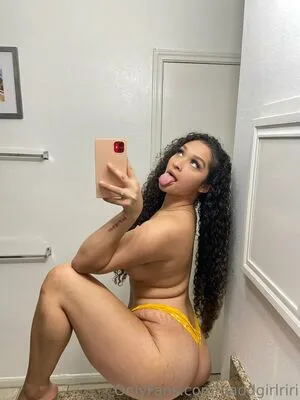 Baddgirlriri OnlyFans Leaked Free Thumbnail Picture - #ttUlpON205