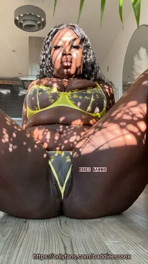 Baddieesssex OnlyFans Leaked Free Thumbnail Picture - #MKISvN1can
