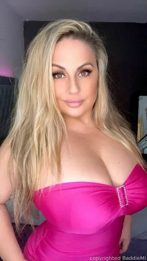 Baddiemi OnlyFans Leaked Free Thumbnail Picture - #Mf1VXLJ94E