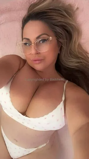 Baddiemi OnlyFans Leaked Free Thumbnail Picture - #NHl1dWpvR7