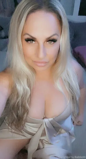 Baddiemi OnlyFans Leaked Free Thumbnail Picture - #P1byNUZQBP