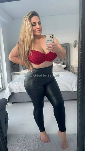 Baddiemi OnlyFans Leaked Free Thumbnail Picture - #Tk3mkJ8EOu