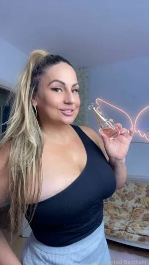 Baddiemi OnlyFans Leaked Free Thumbnail Picture - #XlynqCIGC9