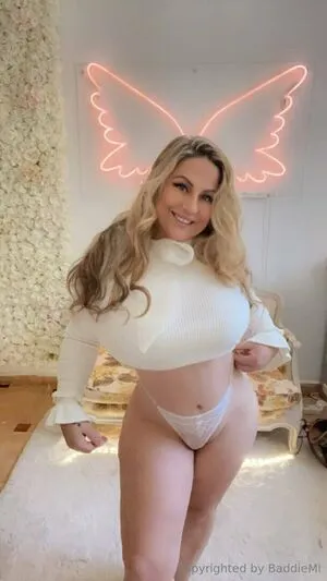 Baddiemi OnlyFans Leaked Free Thumbnail Picture - #gAPCpK7V5g