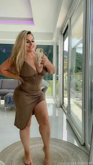 Baddiemi OnlyFans Leaked Free Thumbnail Picture - #lgNV7u9dFg