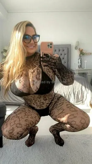 Baddiemi OnlyFans Leaked Free Thumbnail Picture - #xubZuKapU4