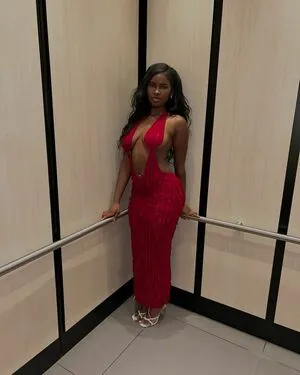 Baddierueee OnlyFans Leaked Free Thumbnail Picture - #ootfJ528ru