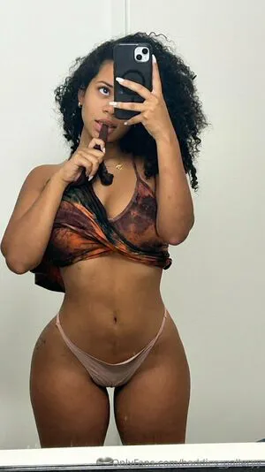 Baddies Galleryy OnlyFans Leaked Free Thumbnail Picture - #0RqxR73quJ