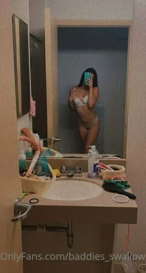 Baddies Galleryy OnlyFans Leaked Free Thumbnail Picture - #UgEcrTgerh