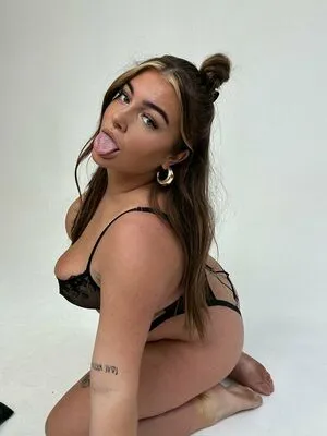 Baddybrunettexx OnlyFans Leaked Free Thumbnail Picture - #Hfevzwk9LP