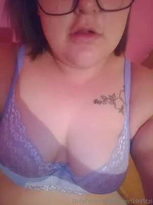 Badgirl1995tzi OnlyFans Leaked Free Thumbnail Picture - #CreS2hoj1s