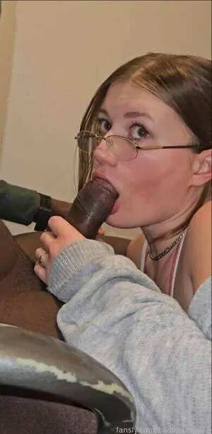 Badlilbunny23 Bunnysmokez OnlyFans Leaked Free Thumbnail Picture - #Qt3EjNj71n