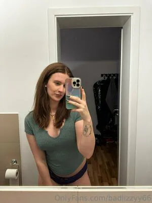 Badlizzyy66 OnlyFans Leaked Free Thumbnail Picture - #WsVx8LTFWZ