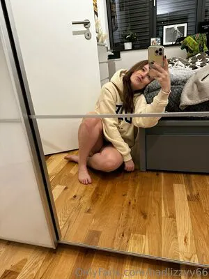 Badlizzyy66 OnlyFans Leaked Free Thumbnail Picture - #XyAUZ5r2ZC
