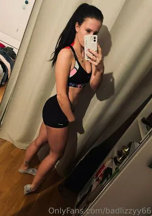 Badlizzyy66 OnlyFans Leaked Free Thumbnail Picture - #YmDcIae5Nc