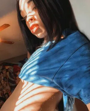 Baelitt OnlyFans Leaked Free Thumbnail Picture - #FRfhxTel0Y