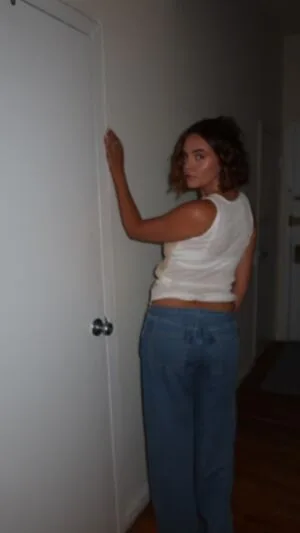 Bailee Madison OnlyFans Leaked Free Thumbnail Picture - #0De1Nx9SgS