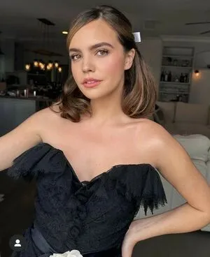 Bailee Madison OnlyFans Leaked Free Thumbnail Picture - #NCODBrnSPB