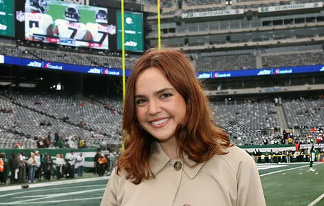 Bailee Madison OnlyFans Leaked Free Thumbnail Picture - #XgmmHtQkjf