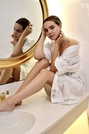 Bailee Madison OnlyFans Leaked Free Thumbnail Picture - #cNhsqjEj0S