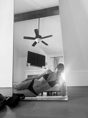 Bailee Madison OnlyFans Leaked Free Thumbnail Picture - #dvLWXwh3H3