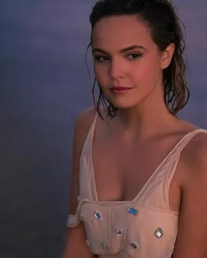 Bailee Madison OnlyFans Leaked Free Thumbnail Picture - #glWp4OhkOS