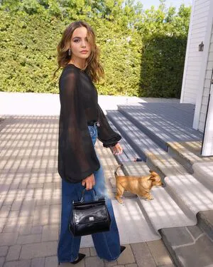 Bailee Madison OnlyFans Leaked Free Thumbnail Picture - #mSSklpYDFM