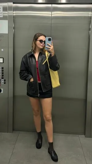Bailee Madison OnlyFans Leaked Free Thumbnail Picture - #nGnTvwesjb