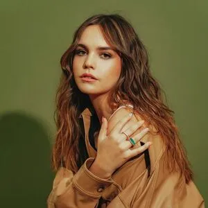 Bailee Madison OnlyFans Leaked Free Thumbnail Picture - #tSui60nai2