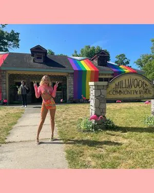 Bailee Madison OnlyFans Leaked Free Thumbnail Picture - #tfxsRPpnba