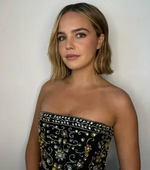 Bailee Madison OnlyFans Leaked Free Thumbnail Picture - #x8WMvjxp9f