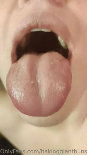 Bakinggiantbuns OnlyFans Leaked Free Thumbnail Picture - #3I4j3bcrIq