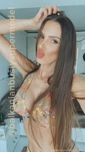 Balkanianbustysupermodel OnlyFans Leaked Free Thumbnail Picture - #5E5n1Q5kOs