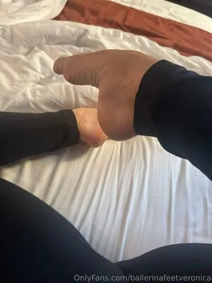 Ballerinafeetveronica OnlyFans Leaked Free Thumbnail Picture - #3co4eaFto4