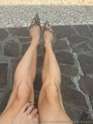 Ballerinafeetveronica OnlyFans Leaked Free Thumbnail Picture - #AwvuLkN9LX