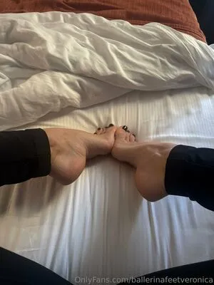 Ballerinafeetveronica OnlyFans Leaked Free Thumbnail Picture - #CjHTdU1SCy