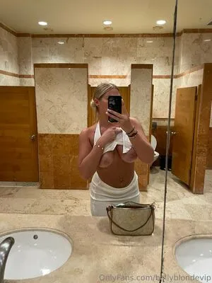 Ballyblonde OnlyFans Leaked Free Thumbnail Picture - #rGfhDkk9Tz
