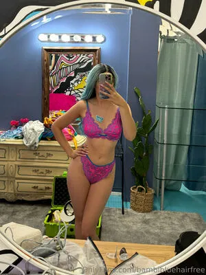Bambibluehairfree OnlyFans Leaked Free Thumbnail Picture - #liVyGiOTK8