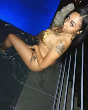 Banana Redd OnlyFans Leaked Free Thumbnail Picture - #SA5OzuDCJ4