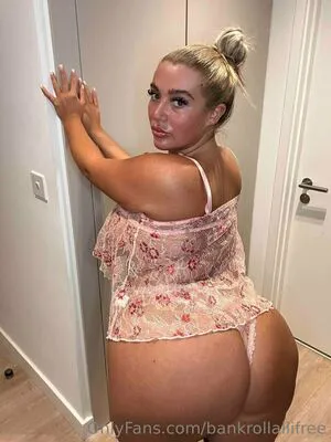 Bankrollallifree OnlyFans Leaked Free Thumbnail Picture - #nebaJyFwIl
