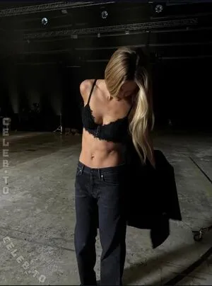 Bar Refaeli OnlyFans Leaked Free Thumbnail Picture - #DPOTz8V6Db